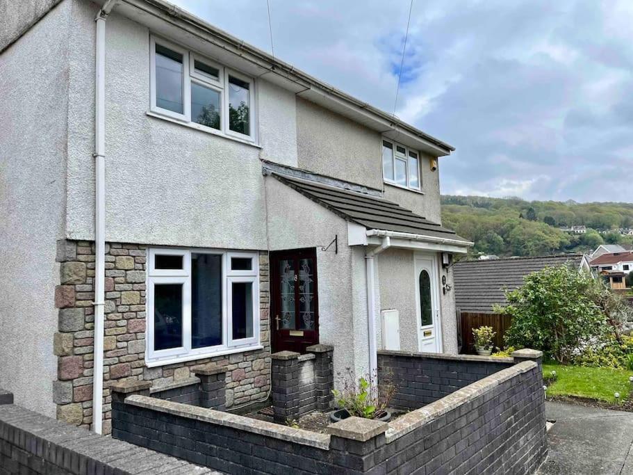 House Near Swansea & Brecons! * Aberdulais